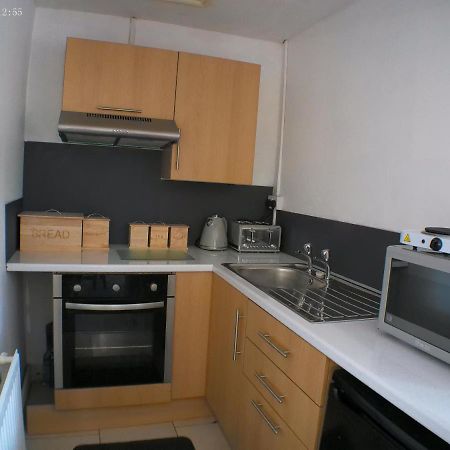 1 Bedroom Annex In The Heart Of Amman Valley Betws  Esterno foto
