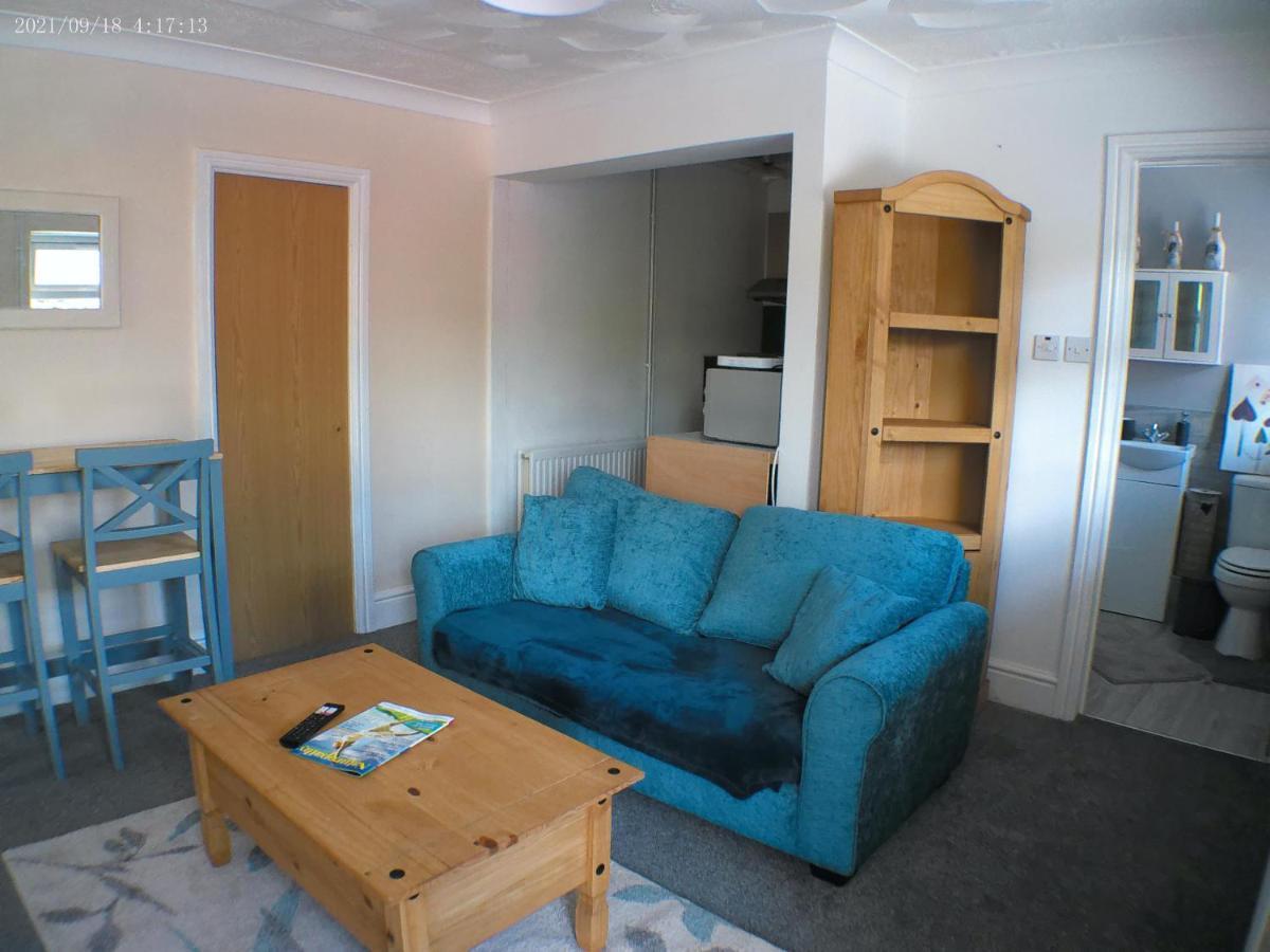 1 Bedroom Annex In The Heart Of Amman Valley Betws  Esterno foto