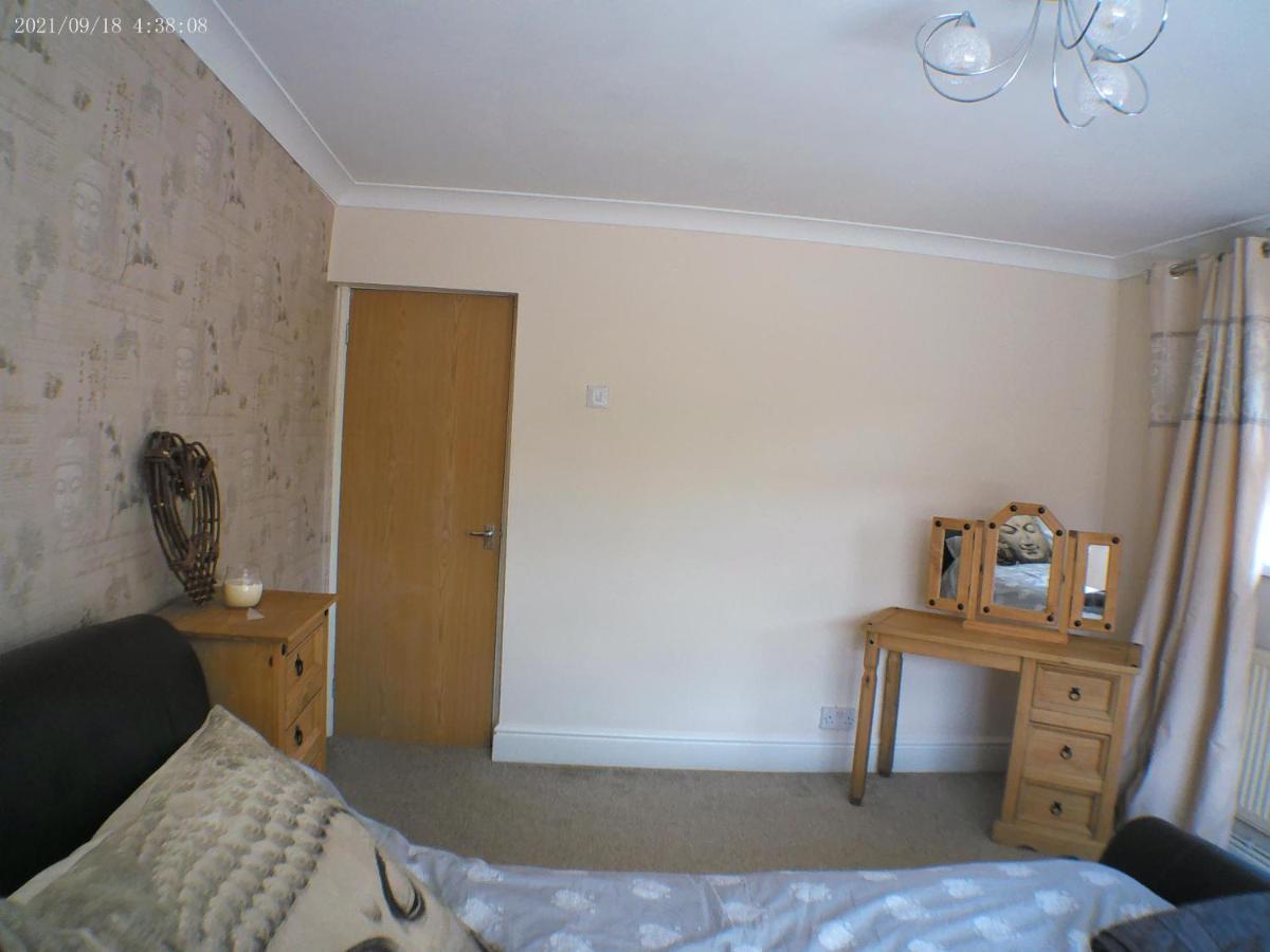 1 Bedroom Annex In The Heart Of Amman Valley Betws  Esterno foto